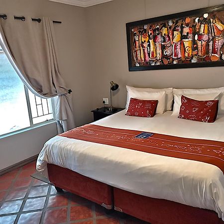 Londiningi Guesthouse ウィントフーク エクステリア 写真