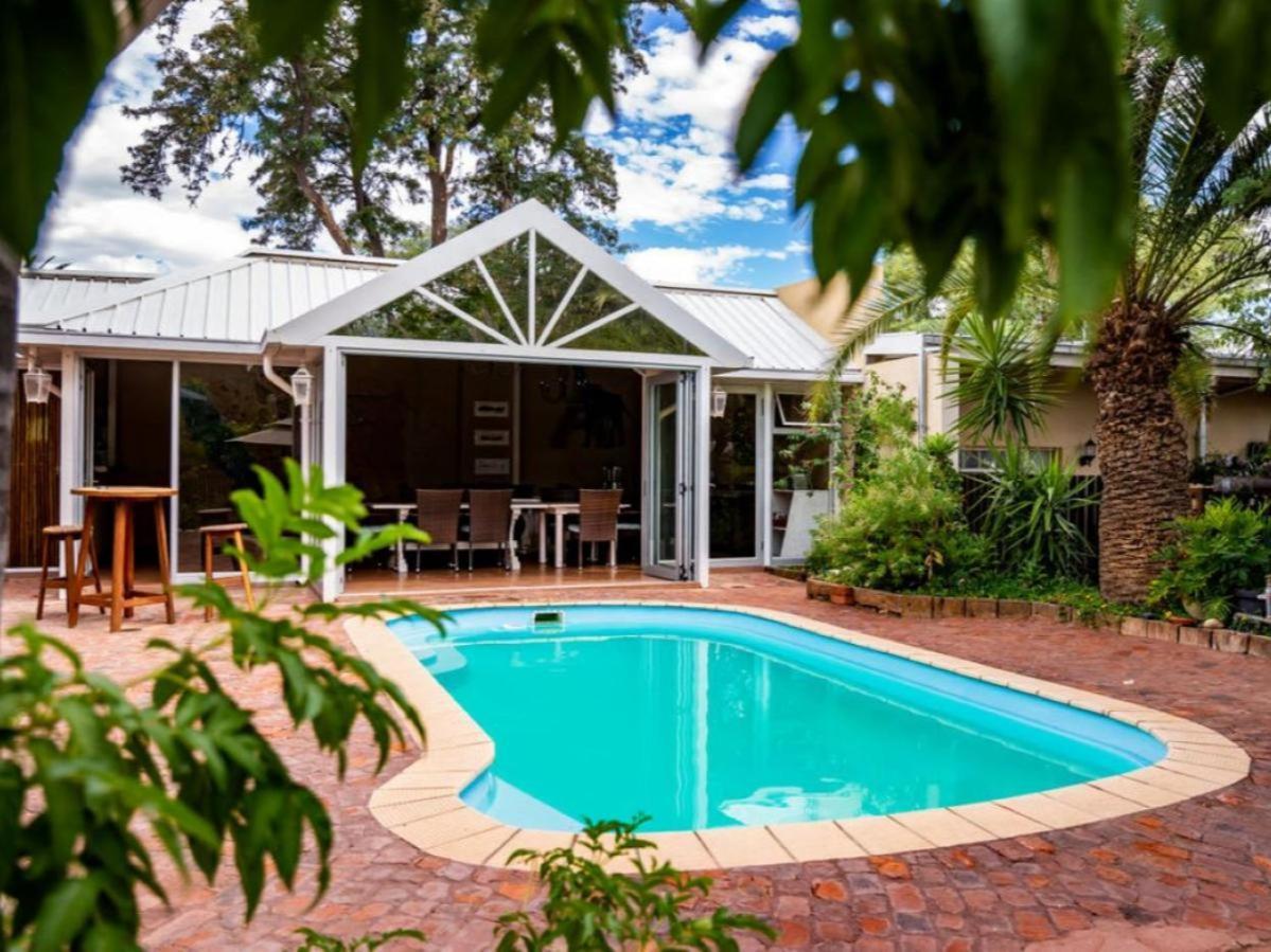 Londiningi Guesthouse ウィントフーク エクステリア 写真