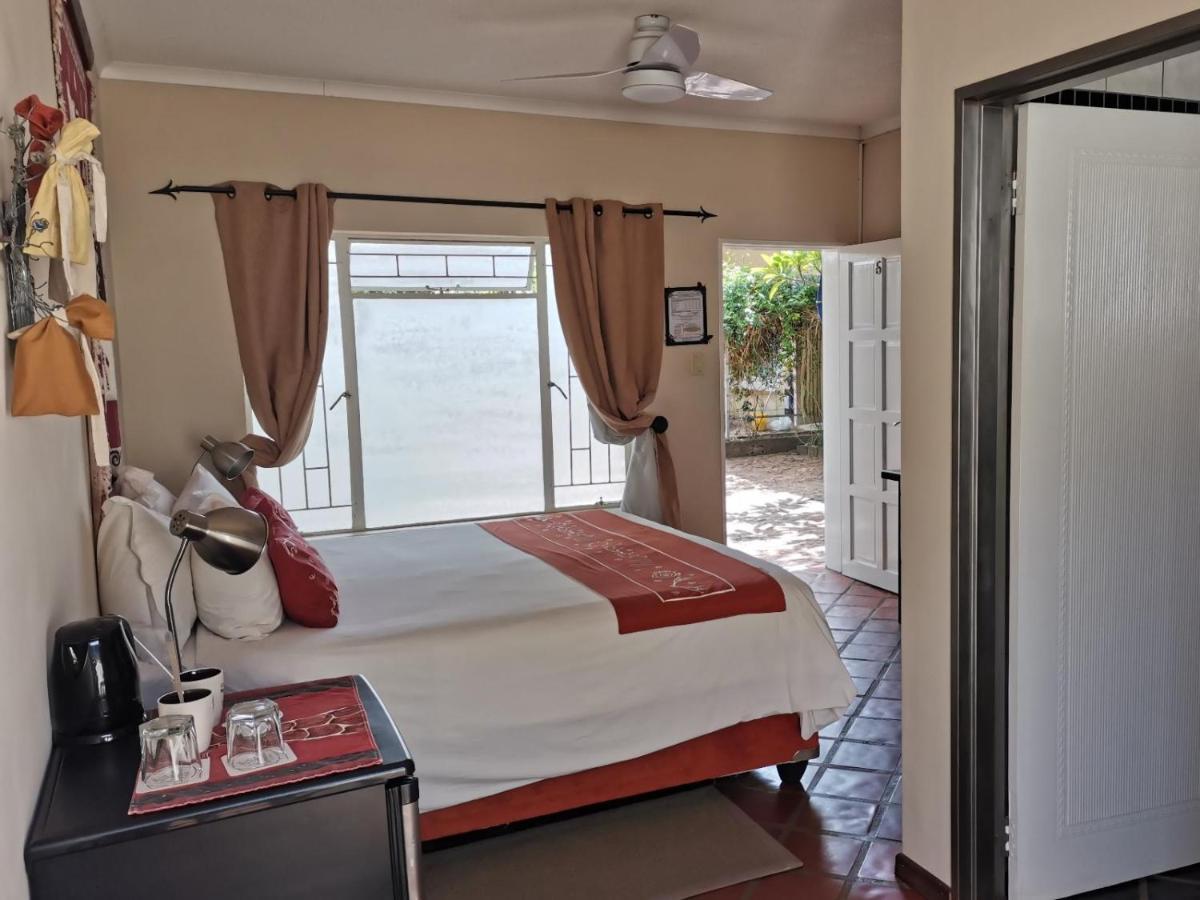 Londiningi Guesthouse ウィントフーク エクステリア 写真